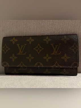 Louis Vuitton Monogram Canvas Long Wallet